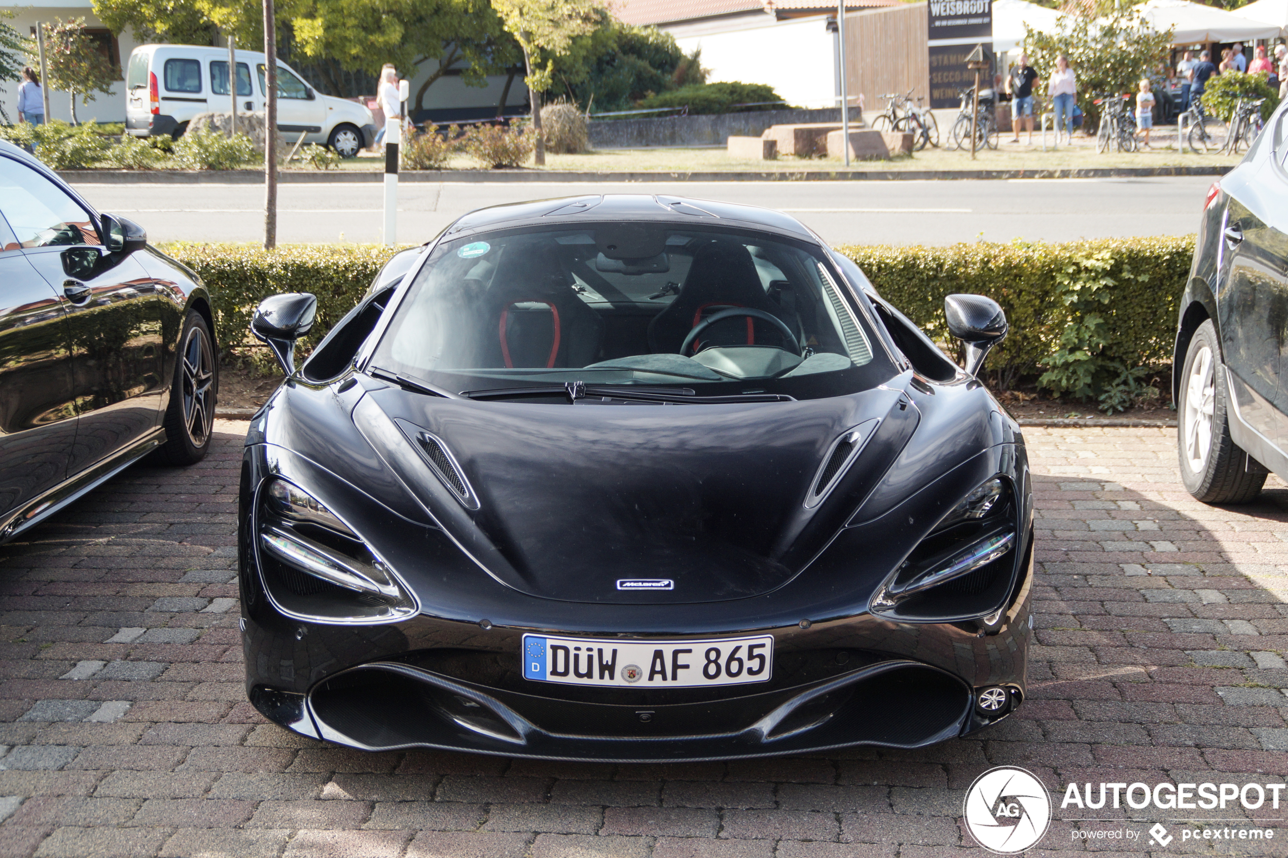 McLaren 720S