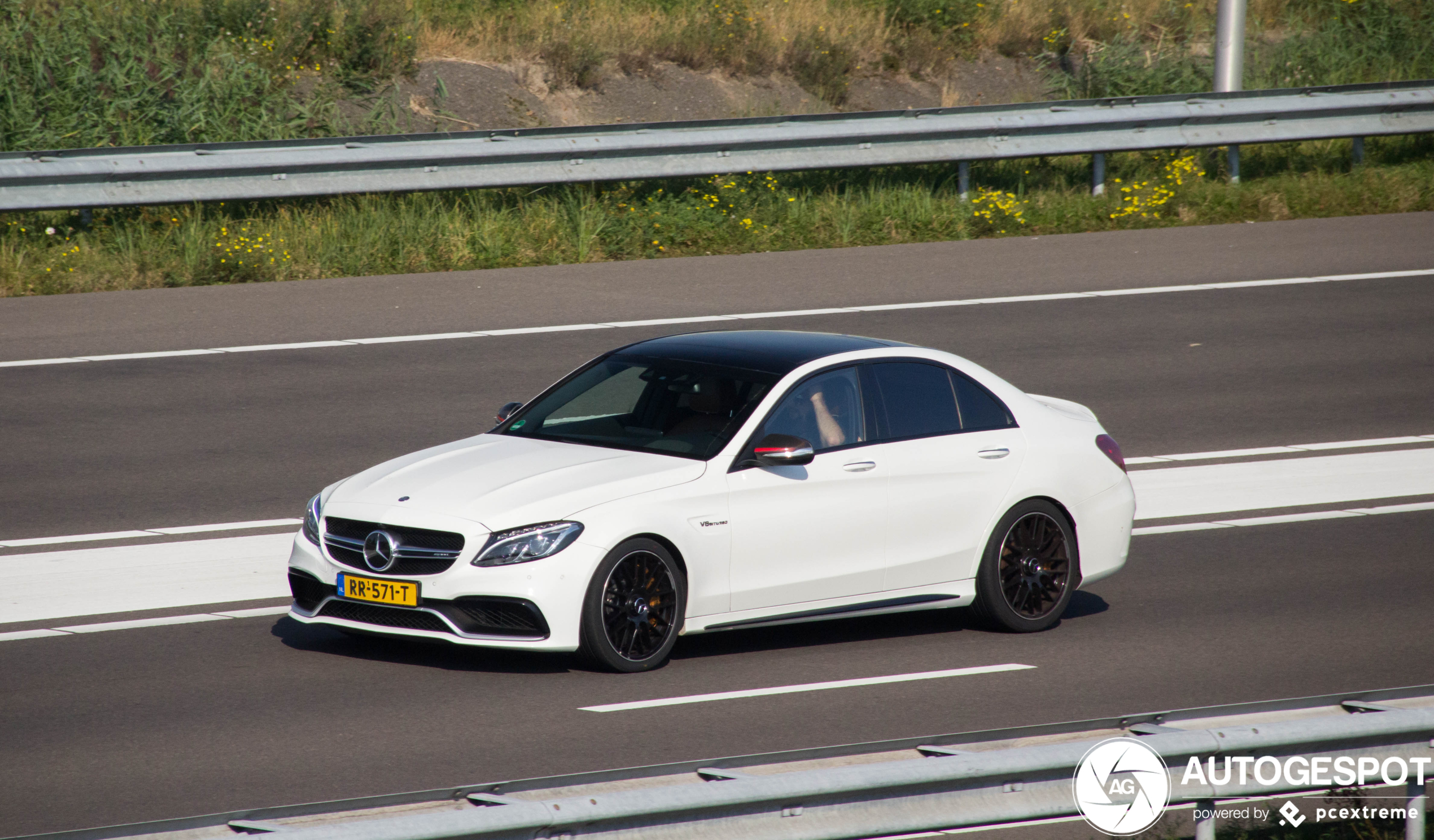 Mercedes-AMG C 63 S W205