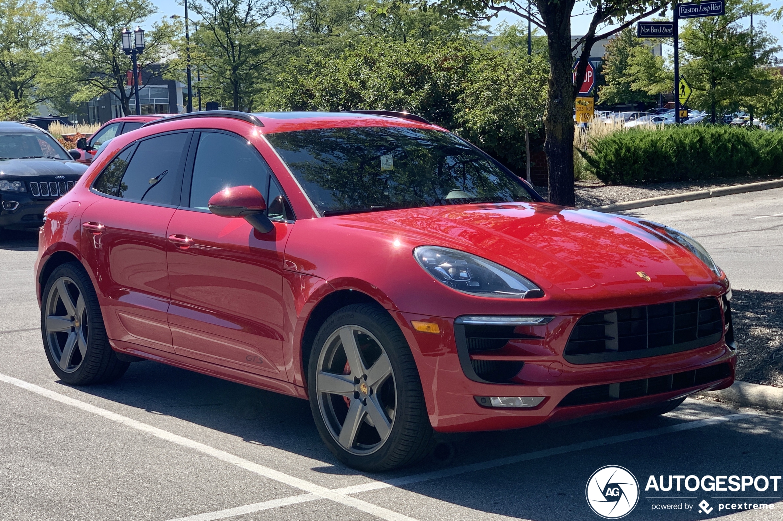 Porsche 95B Macan GTS