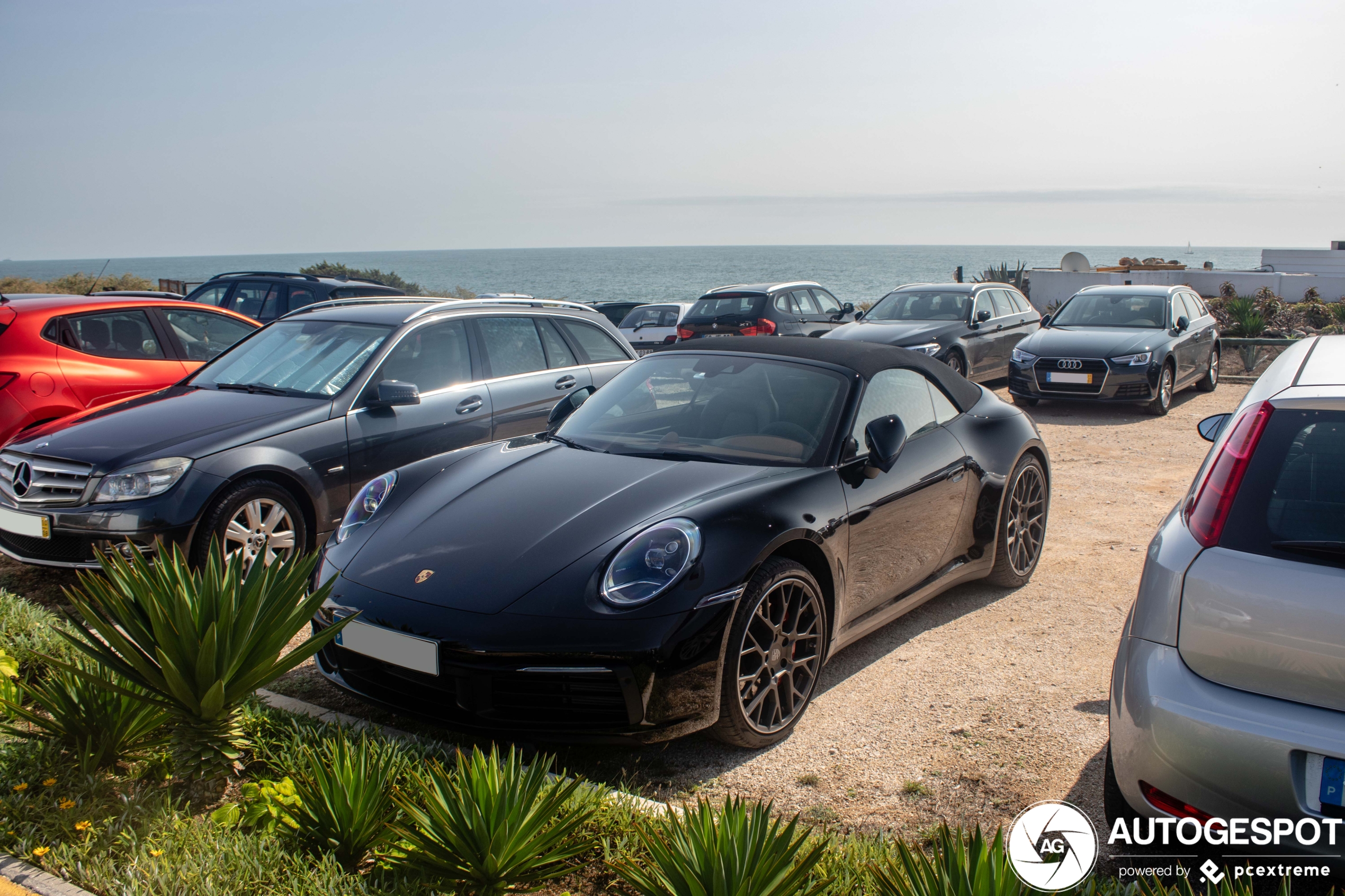 Porsche 992 Carrera 4S Cabriolet