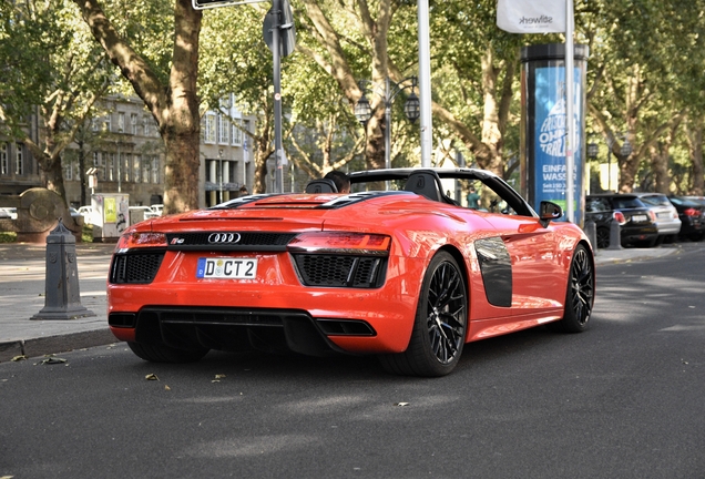 Audi R8 V10 Spyder 2016