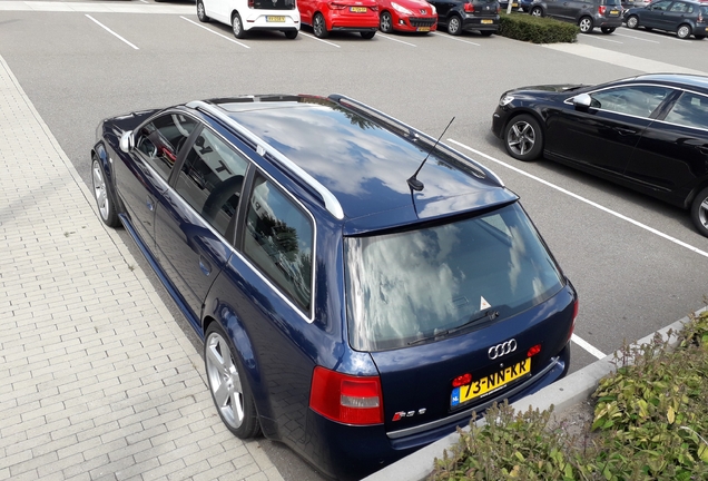 Audi RS6 Avant C5