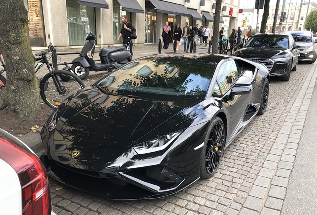 Lamborghini Huracán LP610-2 EVO RWD