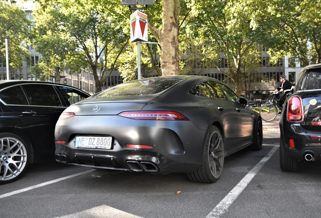 Mercedes-AMG GT 63 X290