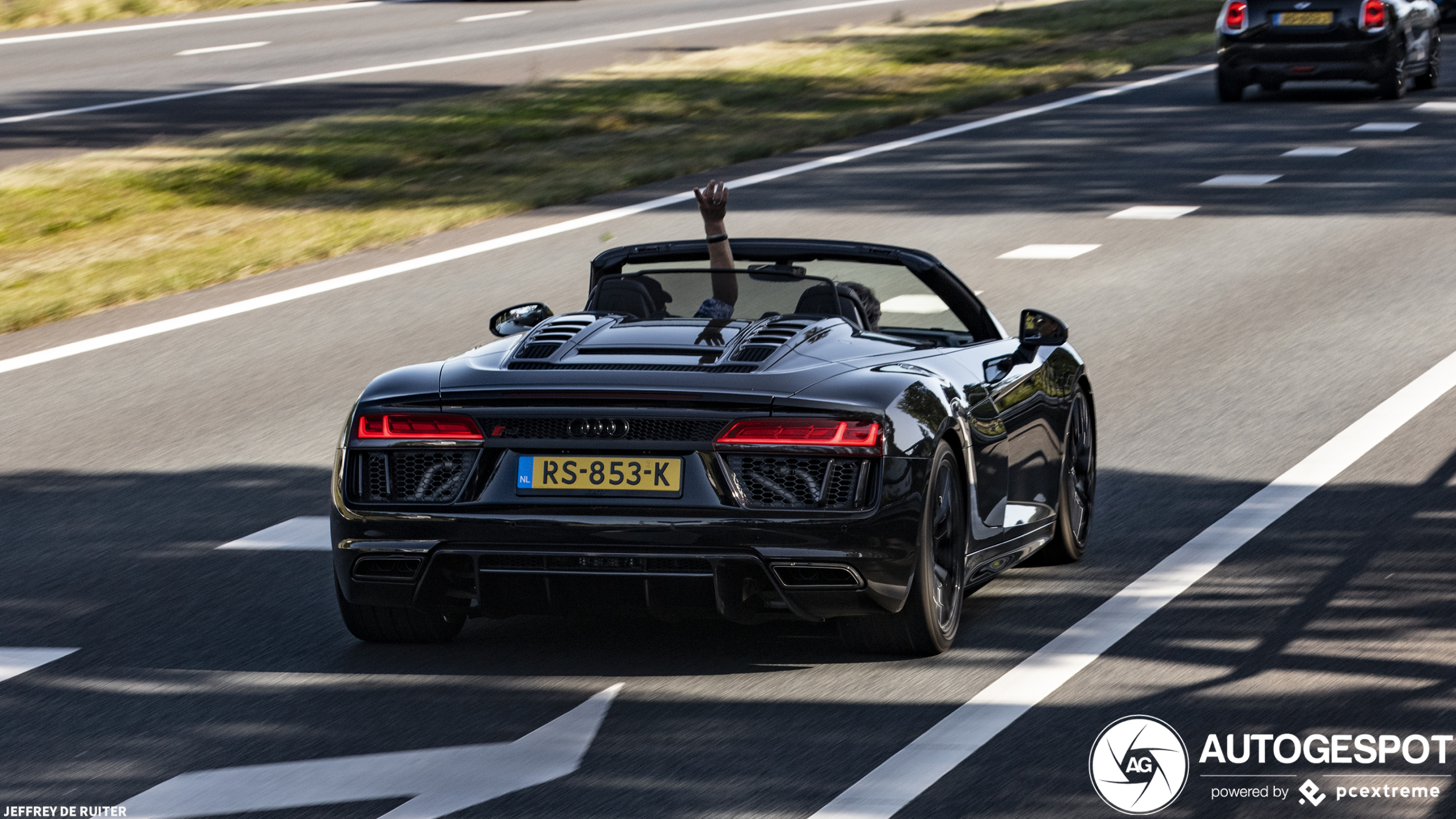 Audi R8 V10 Spyder 2016