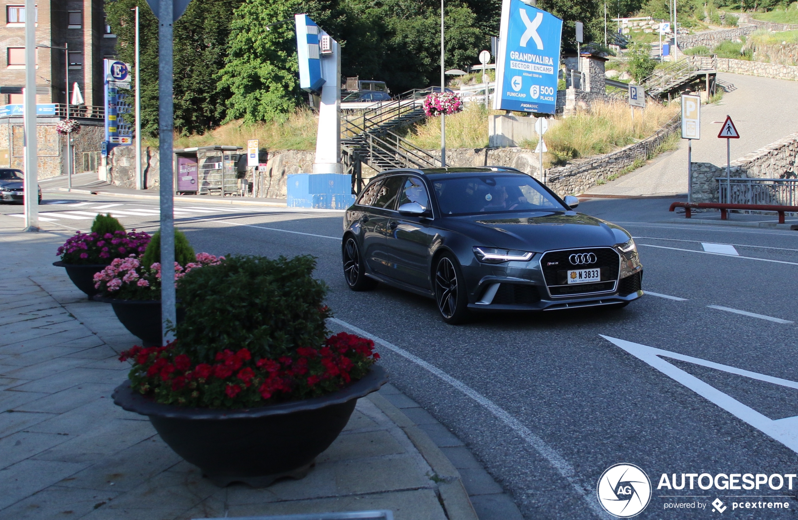 Audi RS6 Avant C7 2015