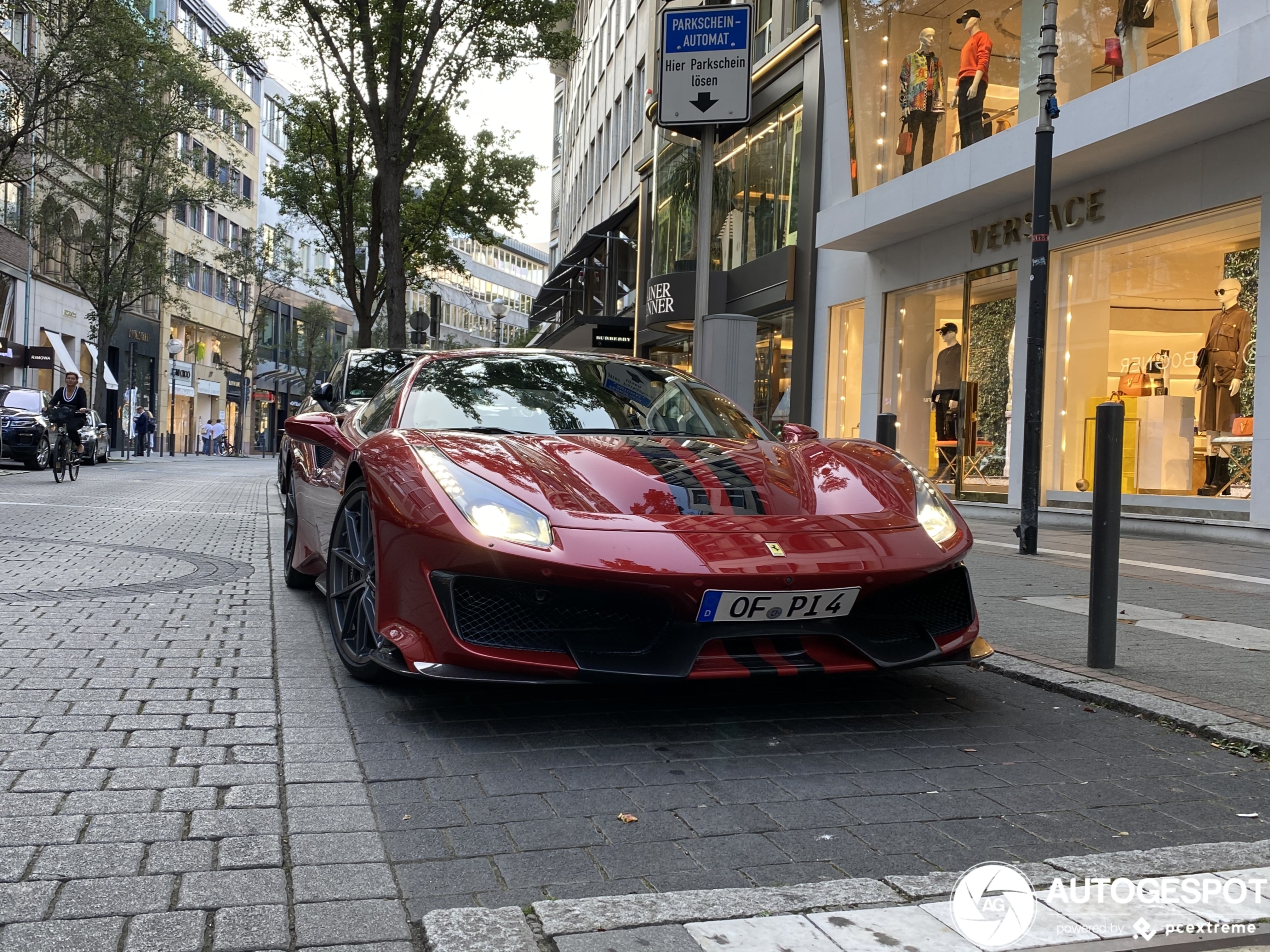 Ferrari 488 Pista