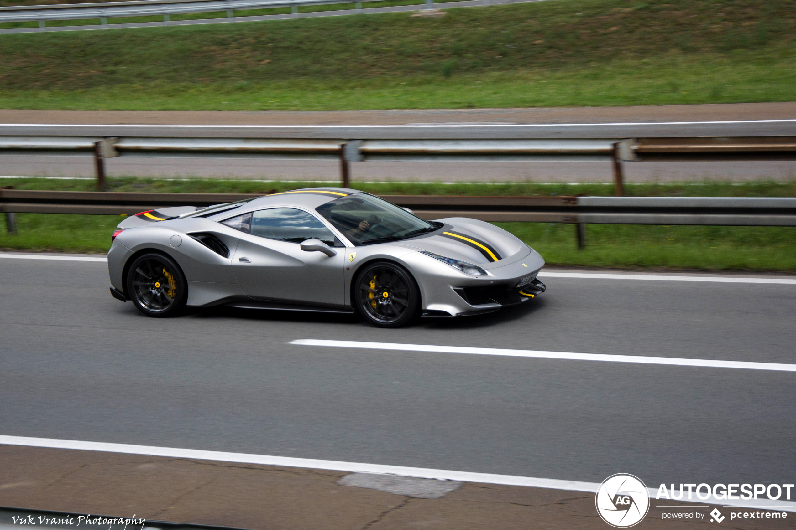 Ferrari 488 Pista