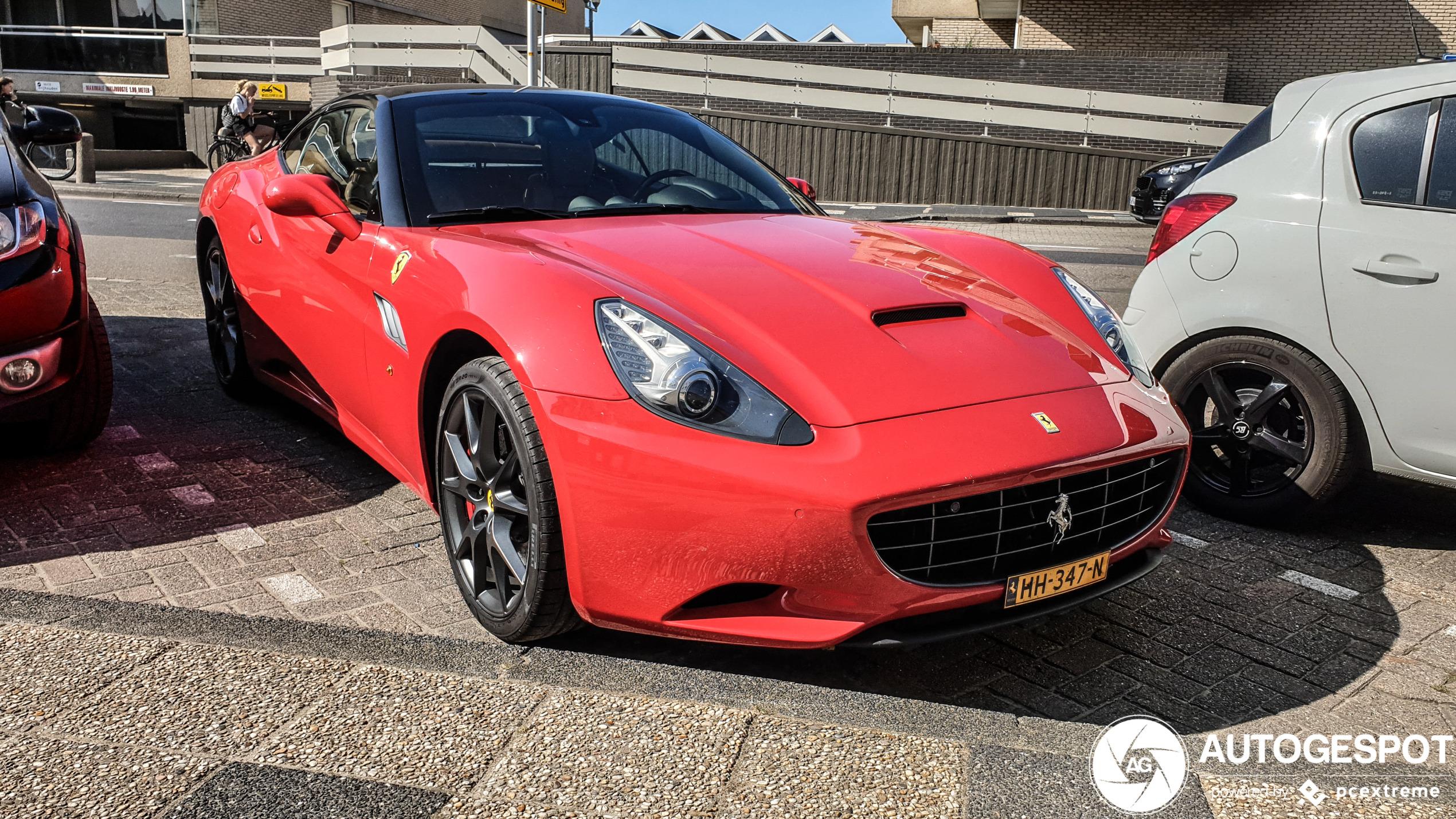 Ferrari California