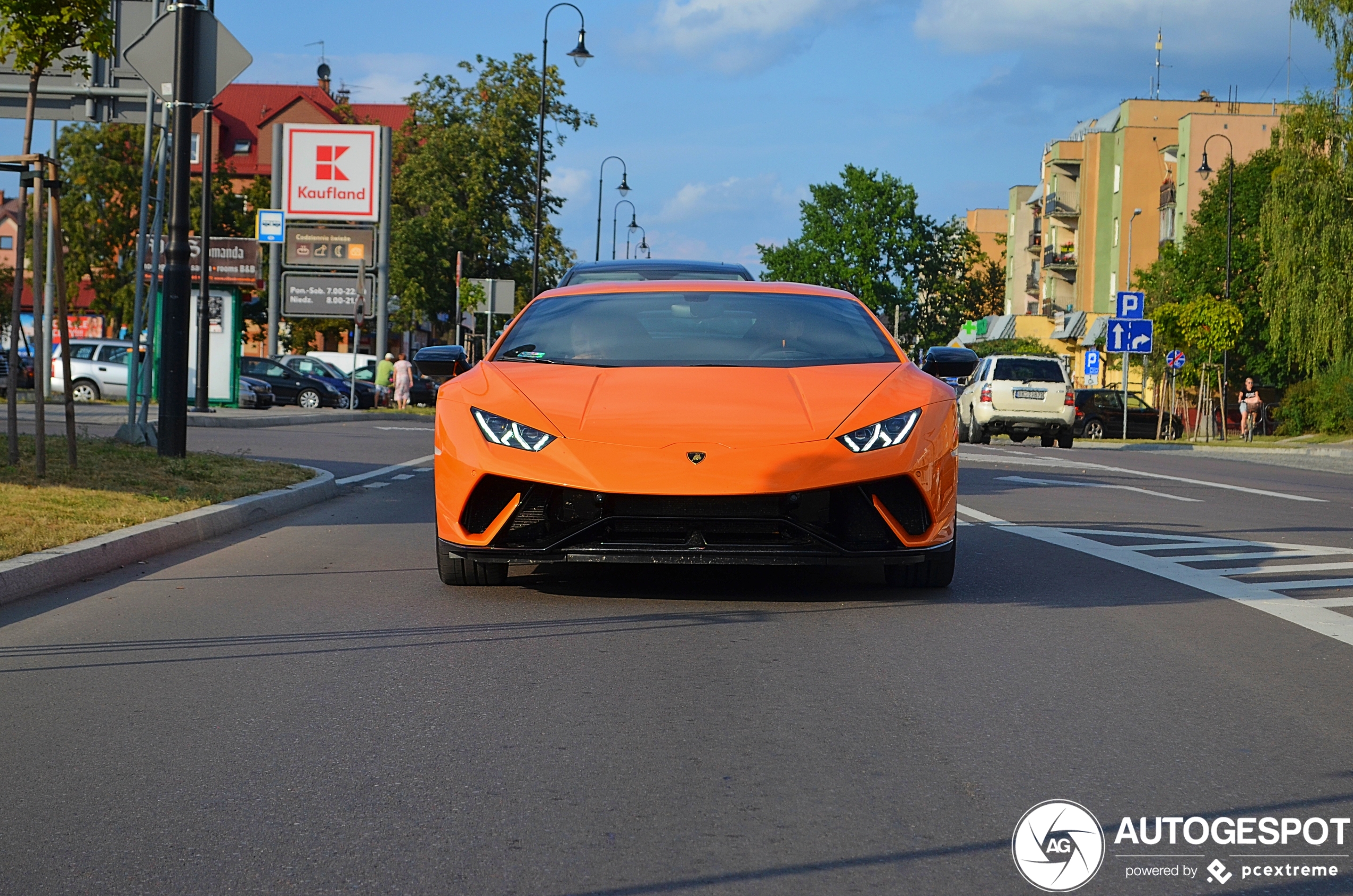 Lamborghini Huracán LP640-4 Performante