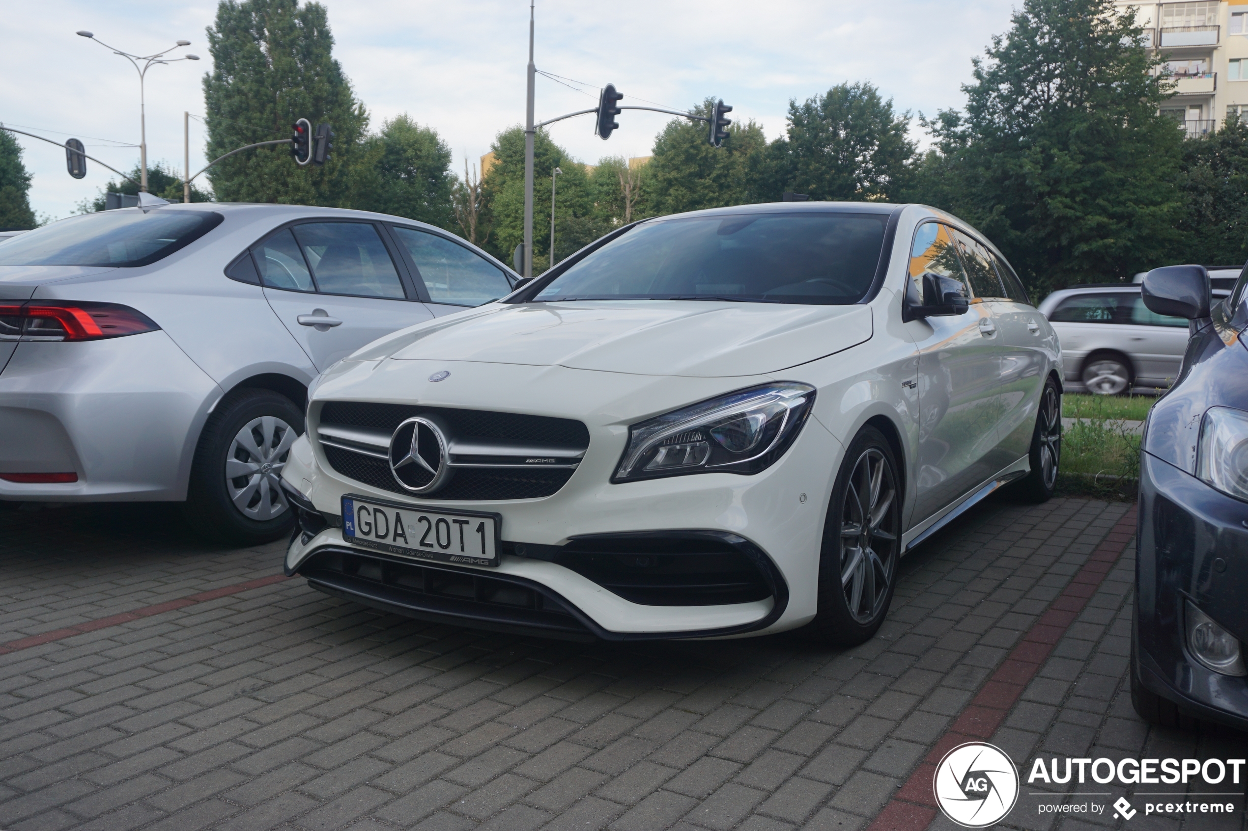 Mercedes-AMG CLA 45 Shooting Brake X117 2017