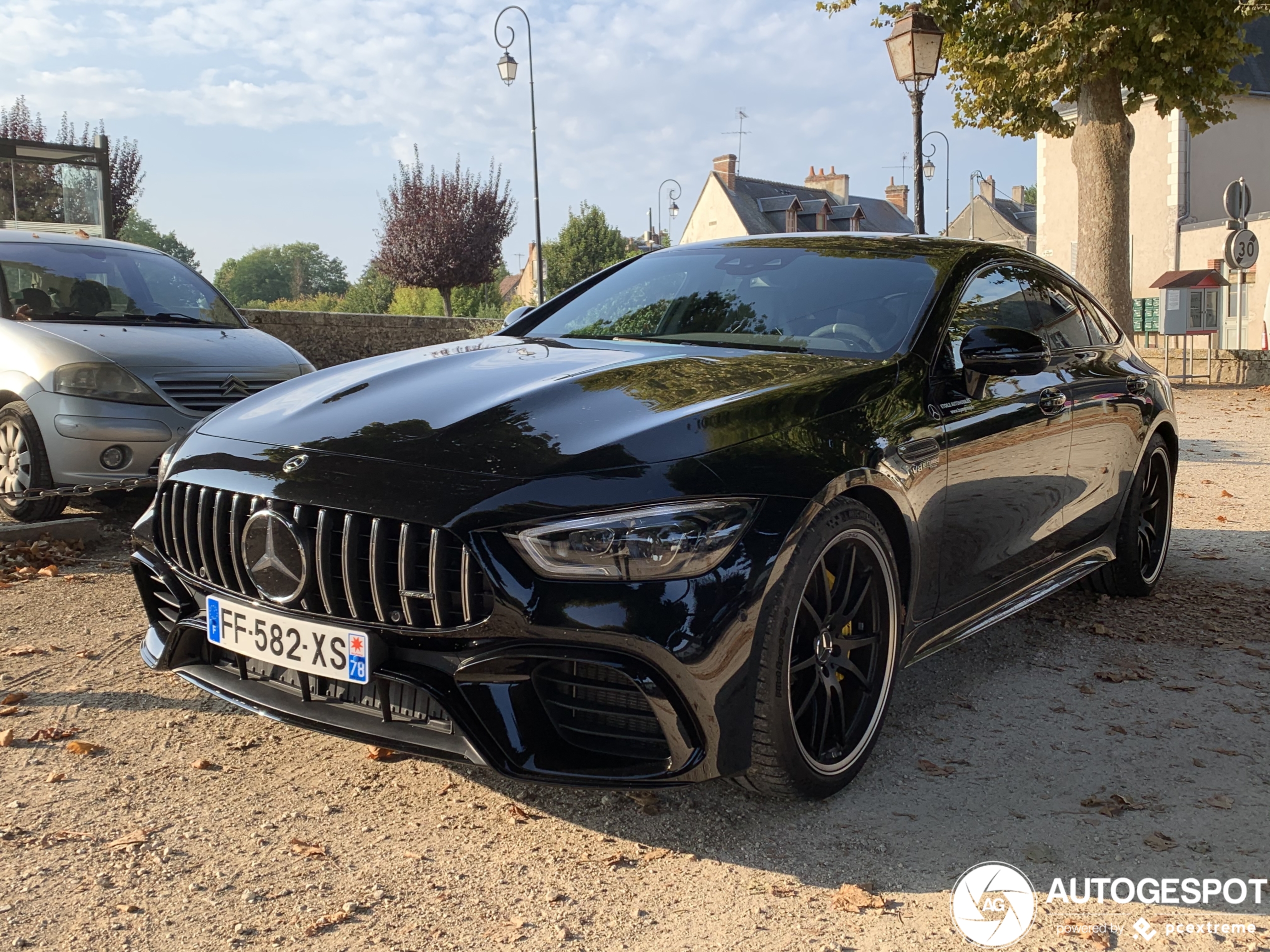 Mercedes-AMG GT 63 S X290