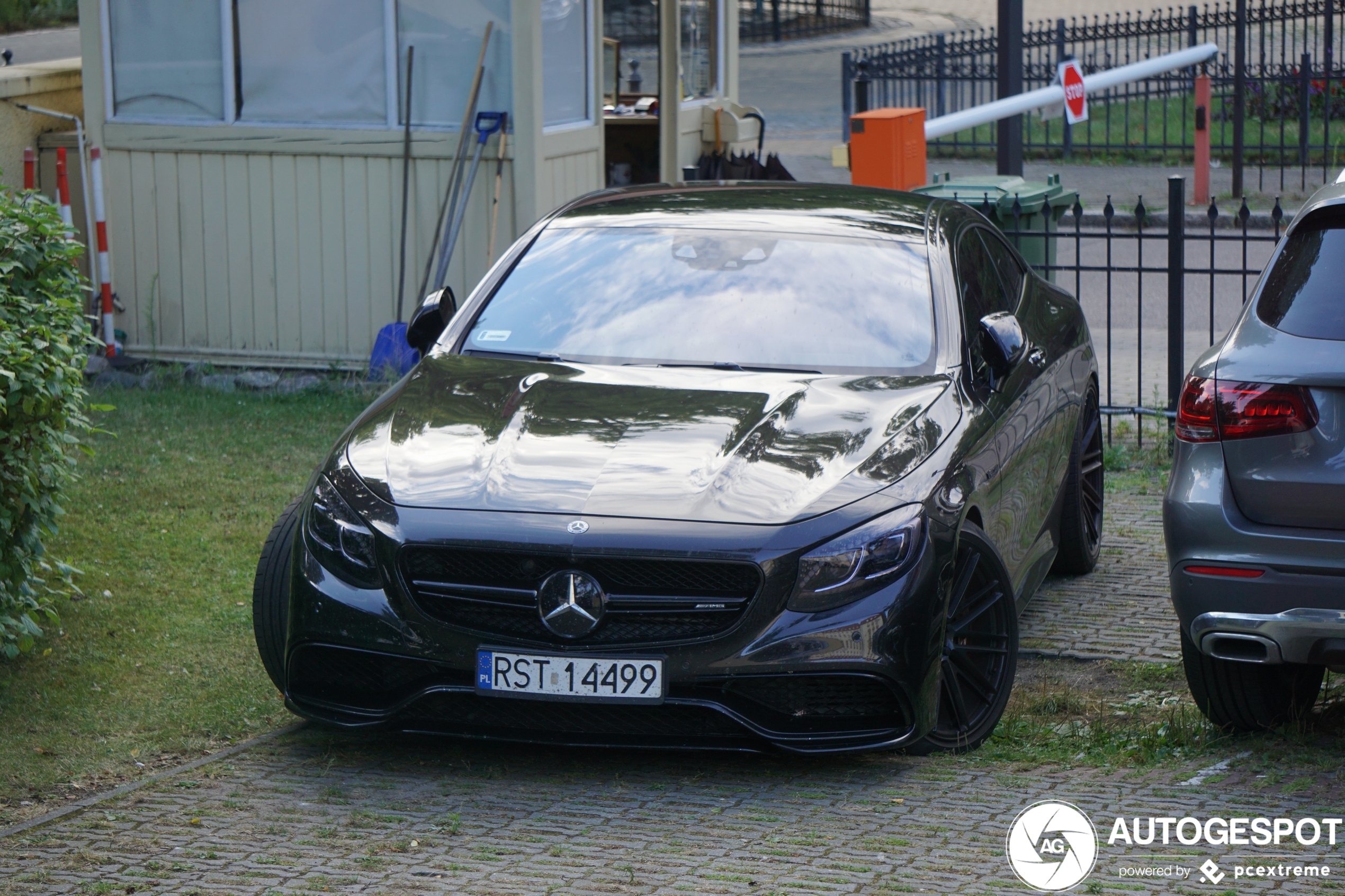 Mercedes-AMG S 63 Coupé C217