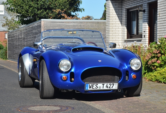 AC Cobra 427