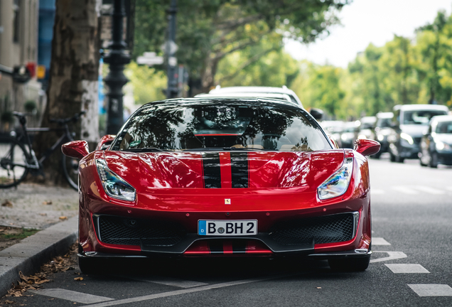 Ferrari 488 Pista