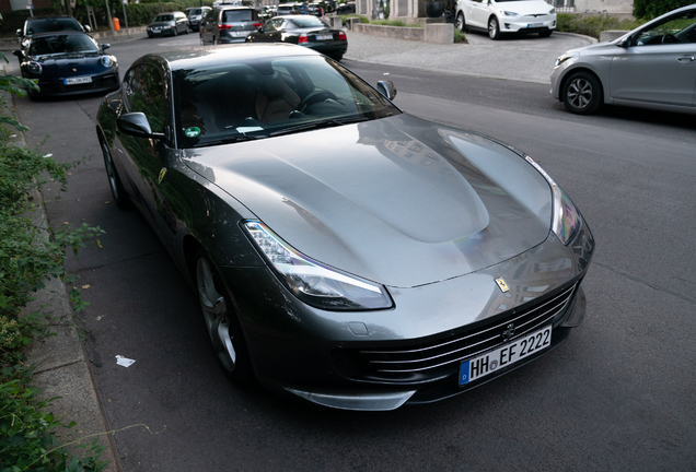 Ferrari GTC4Lusso