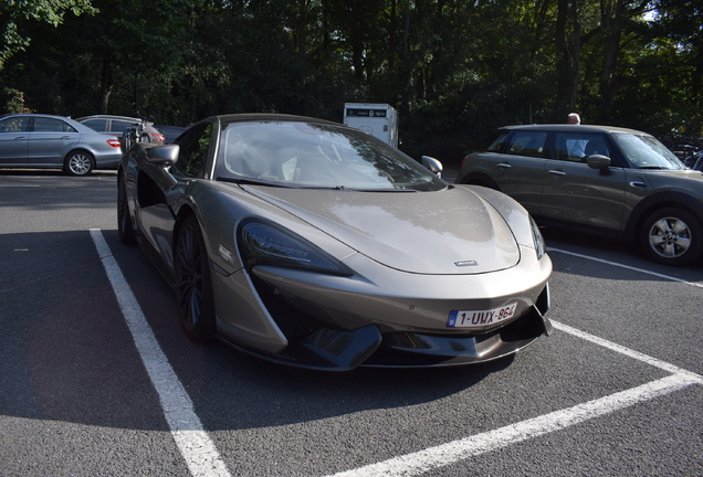 McLaren 570GT