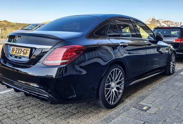 Mercedes-AMG C 63 S W205