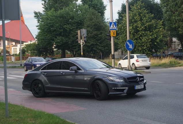 Mercedes-Benz CLS 63 AMG S C218