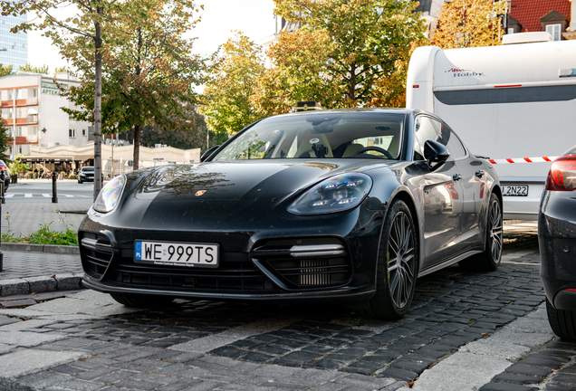 Porsche 971 Panamera Turbo S E-Hybrid