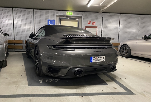 Porsche 992 Turbo S Cabriolet