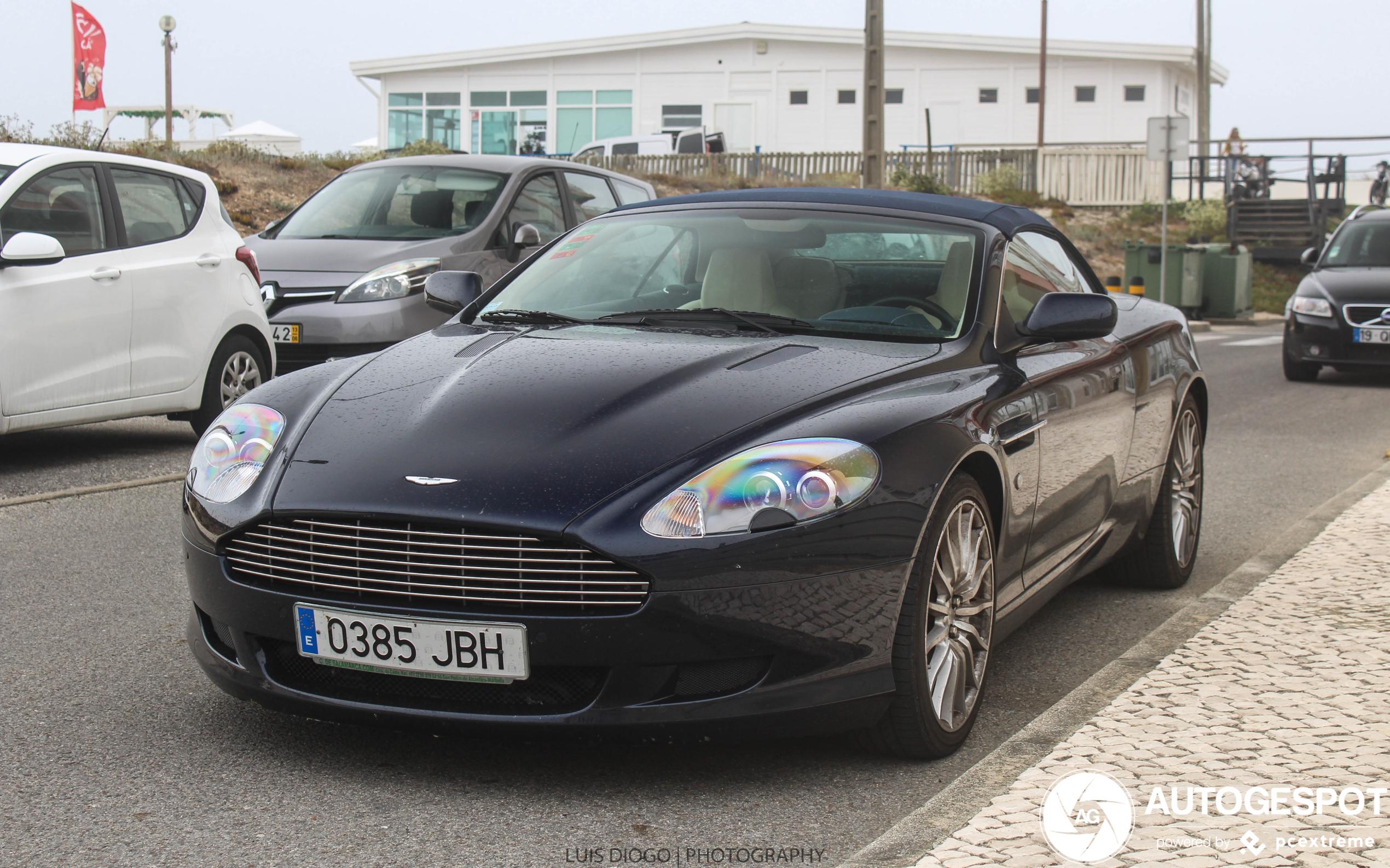 Aston Martin DB9 Volante