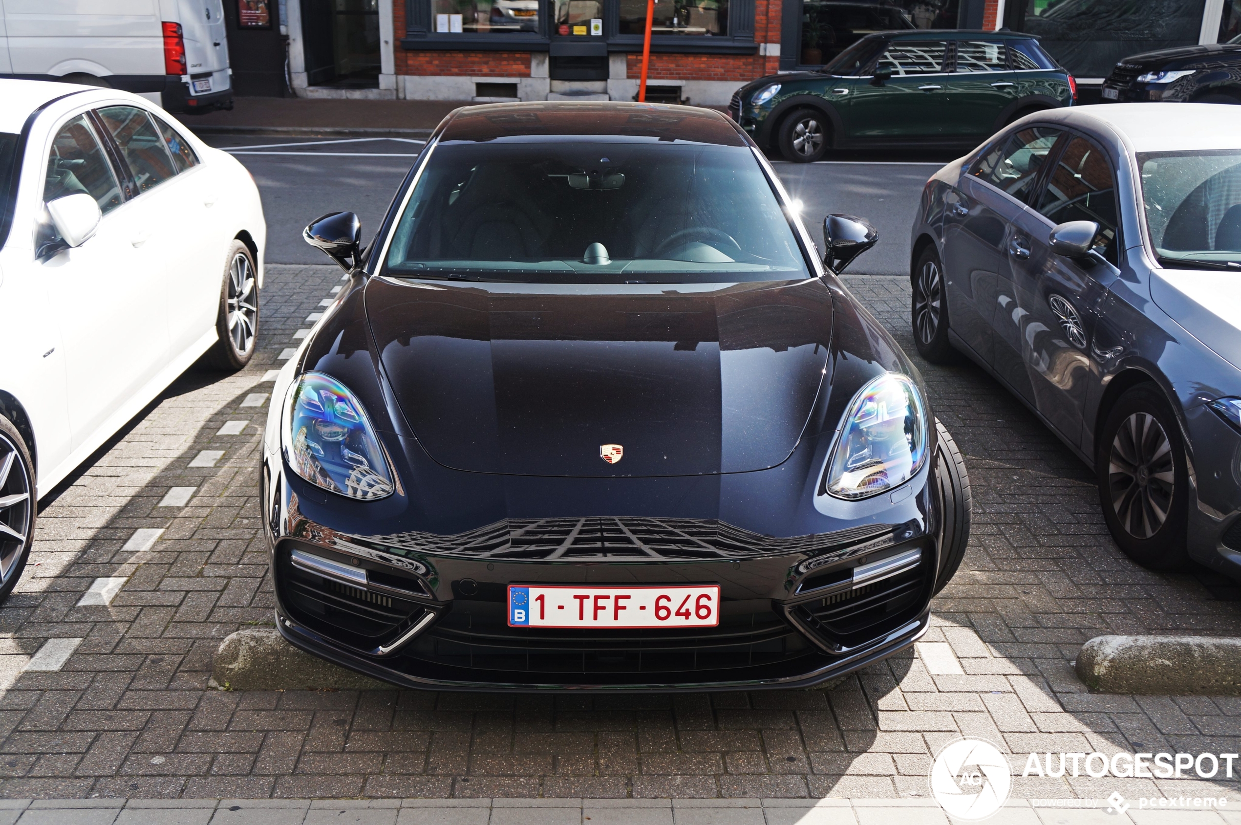 Porsche 971 Panamera Turbo S E-Hybrid