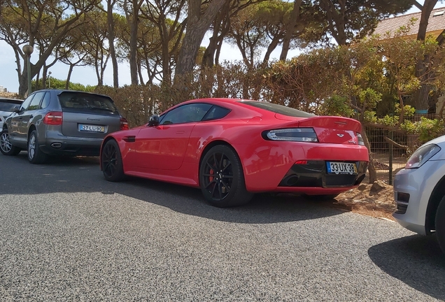 Aston Martin V12 Vantage S