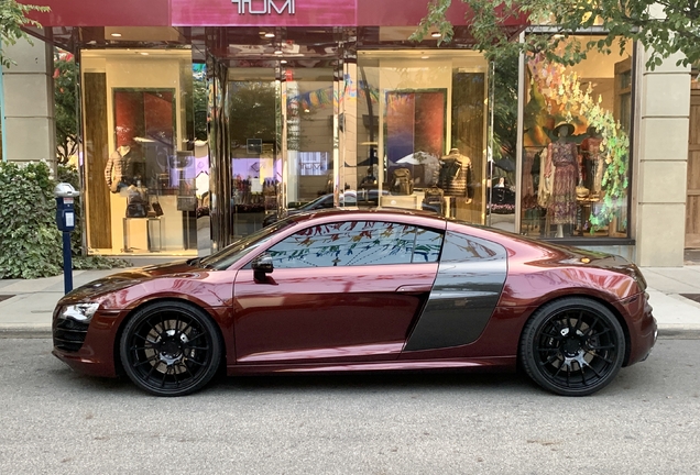 Audi R8 V10