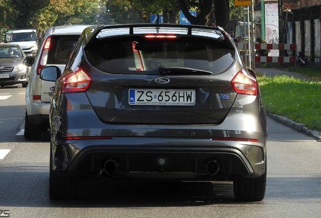 Ford Focus RS 2015