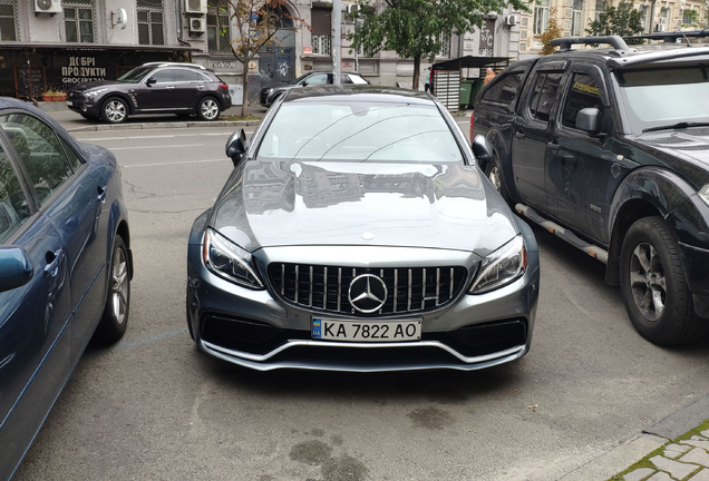 Mercedes-AMG C 63 S Coupé C205