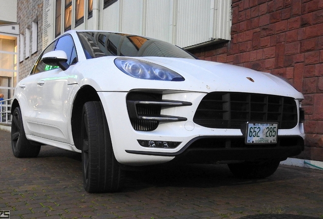 Porsche 95B Macan Turbo