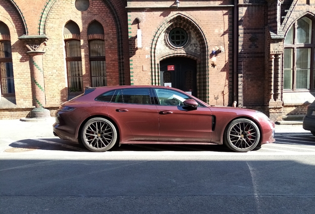 Porsche 971 Panamera GTS Sport Turismo