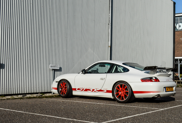 Porsche 996 GT3 RS