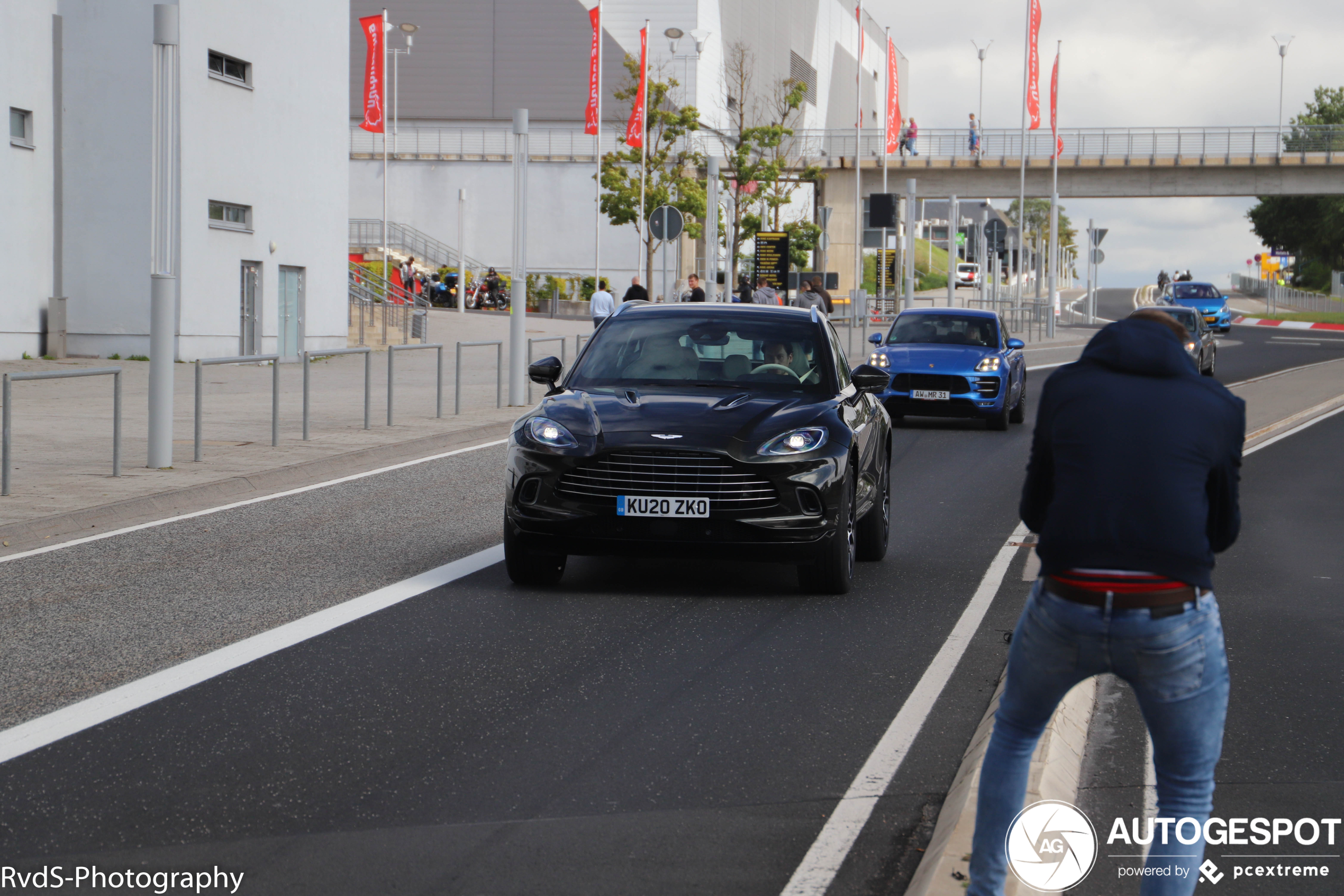 Aston Martin DBX