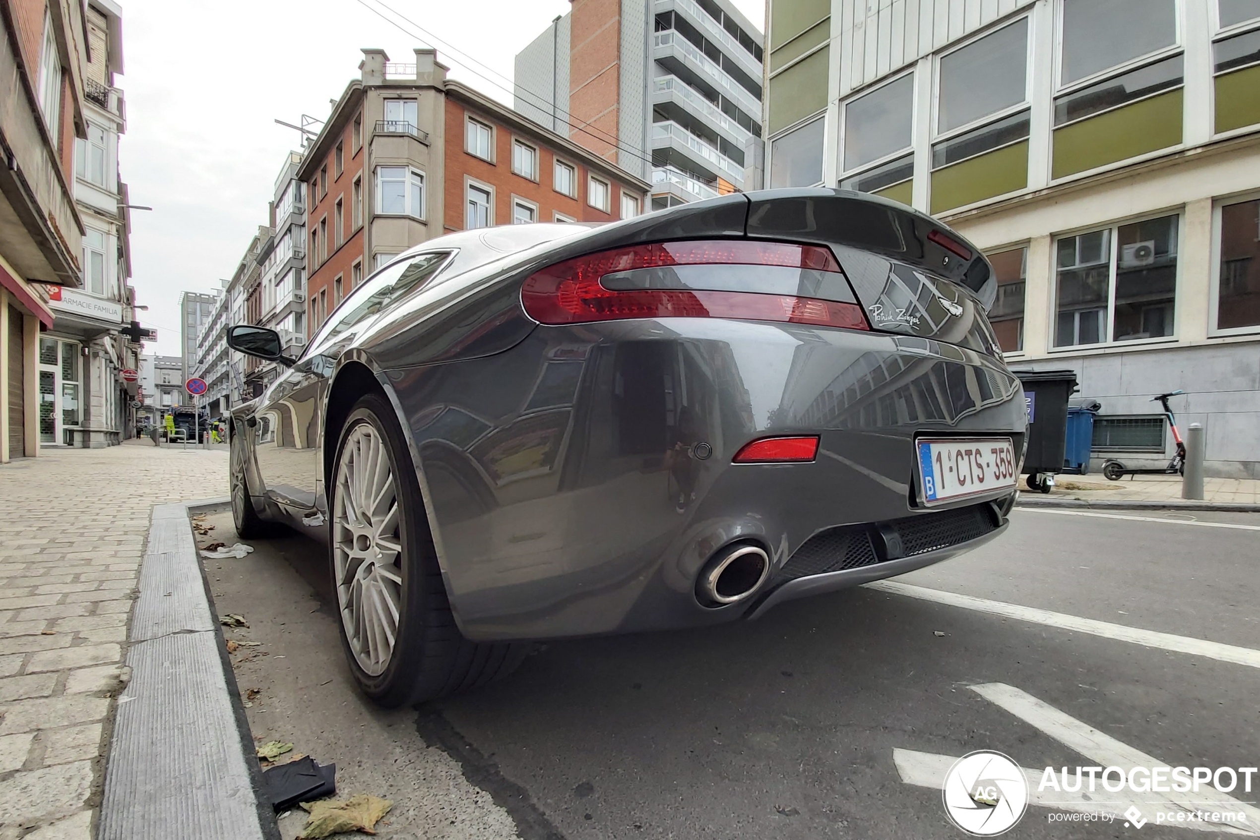 Aston Martin V8 Vantage