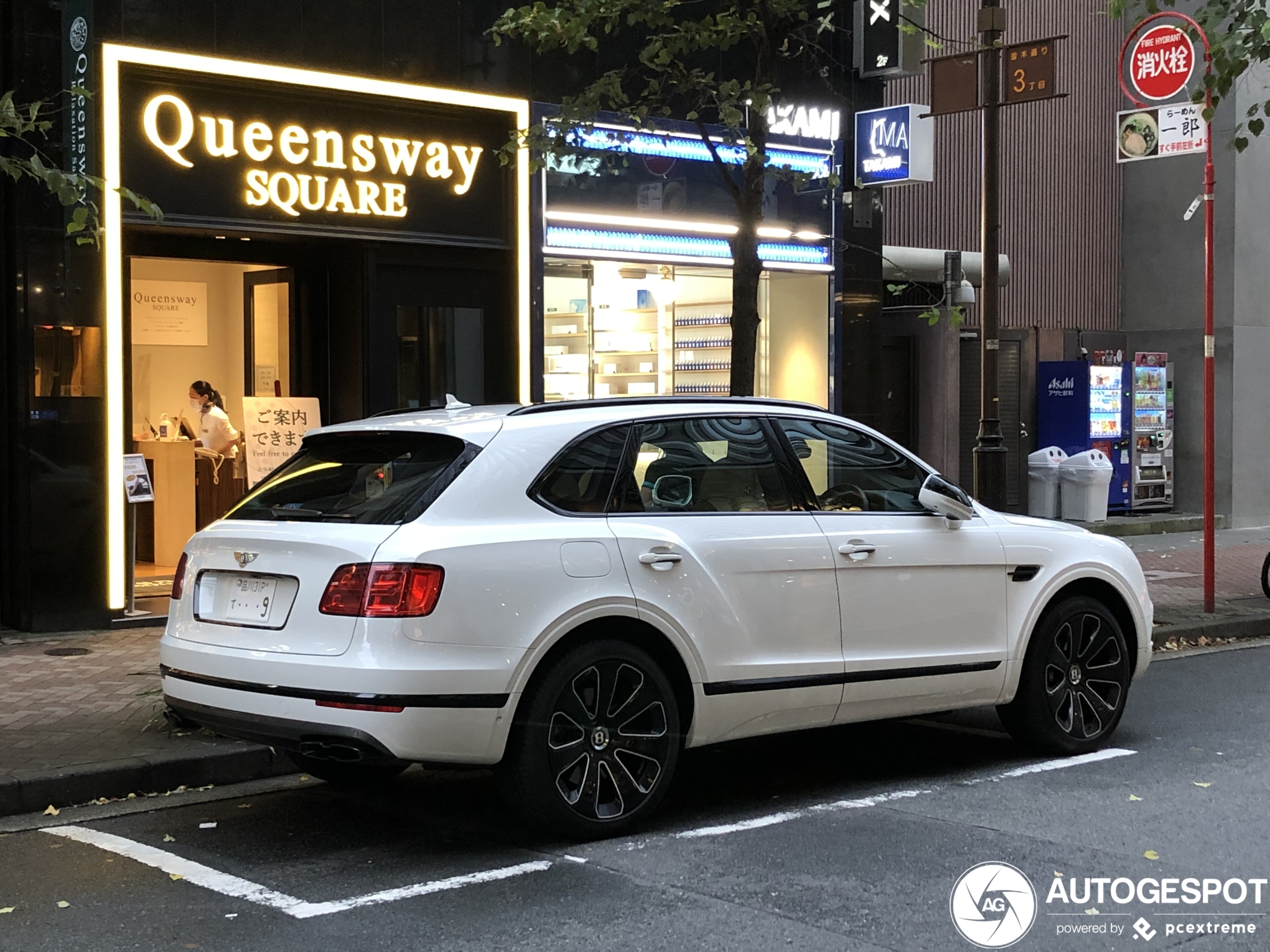 Bentley Bentayga V8