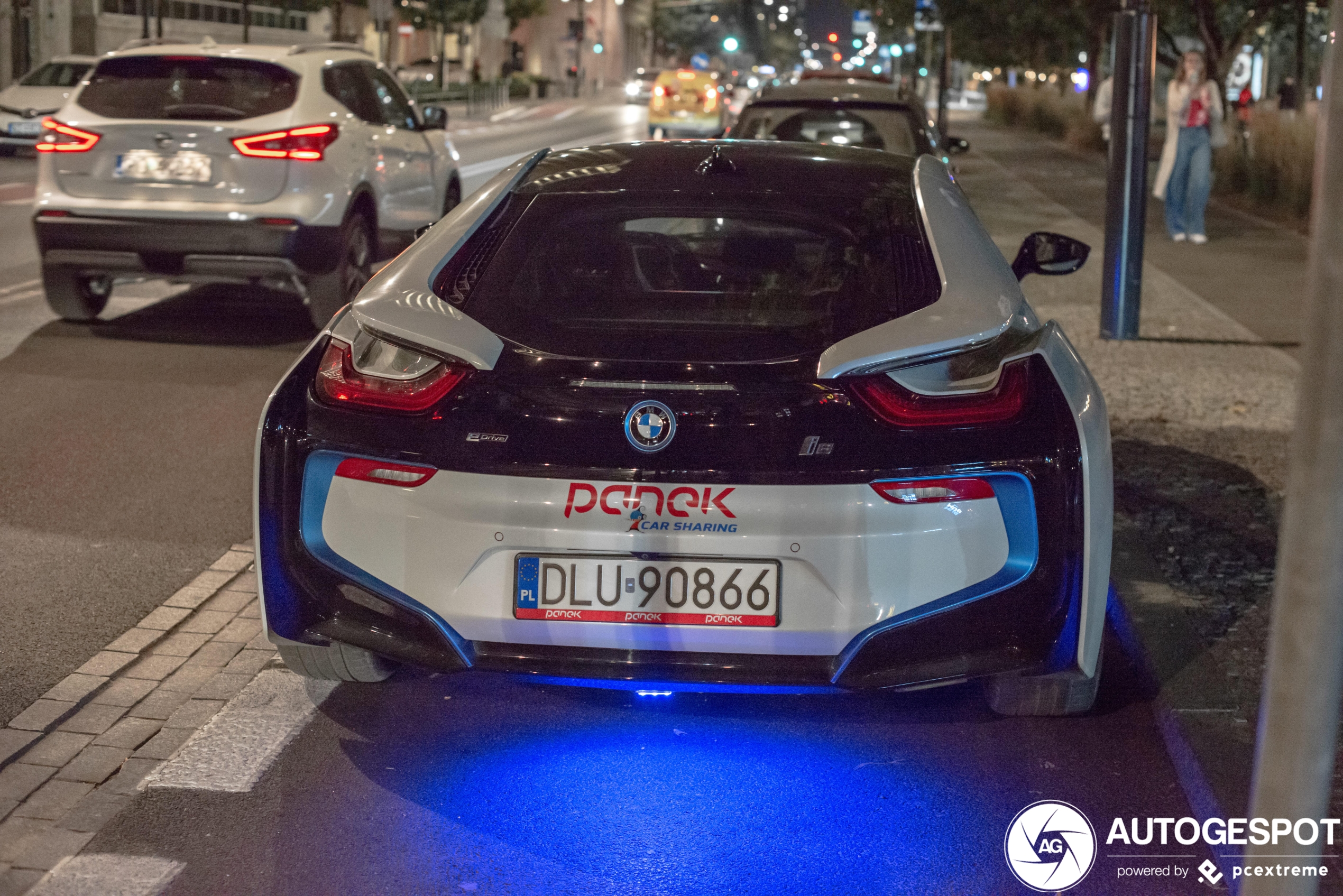 BMW i8