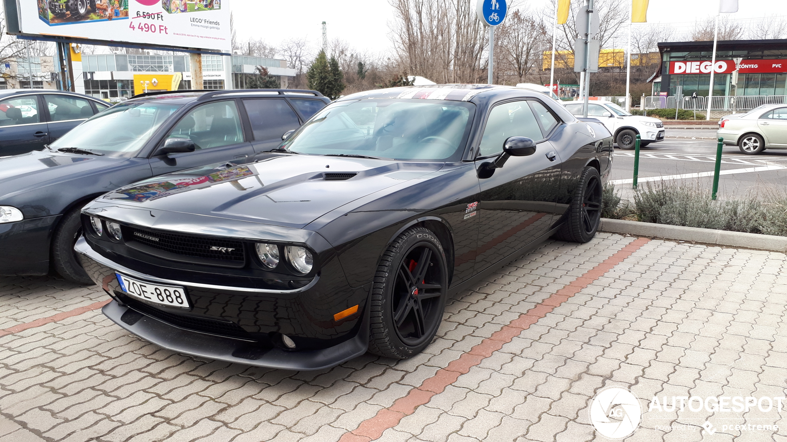 Dodge Challenger SRT-8 392