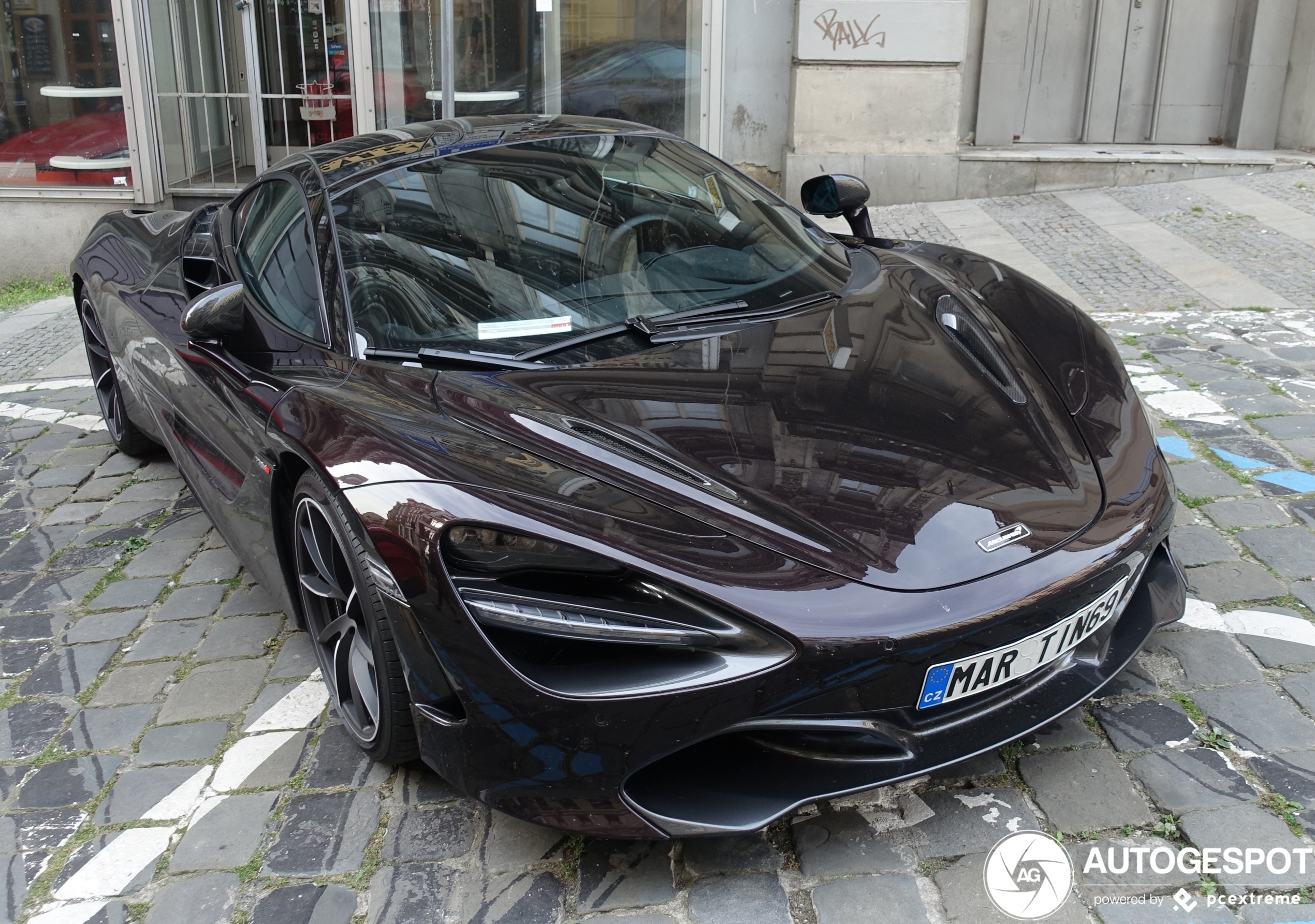 McLaren 720S