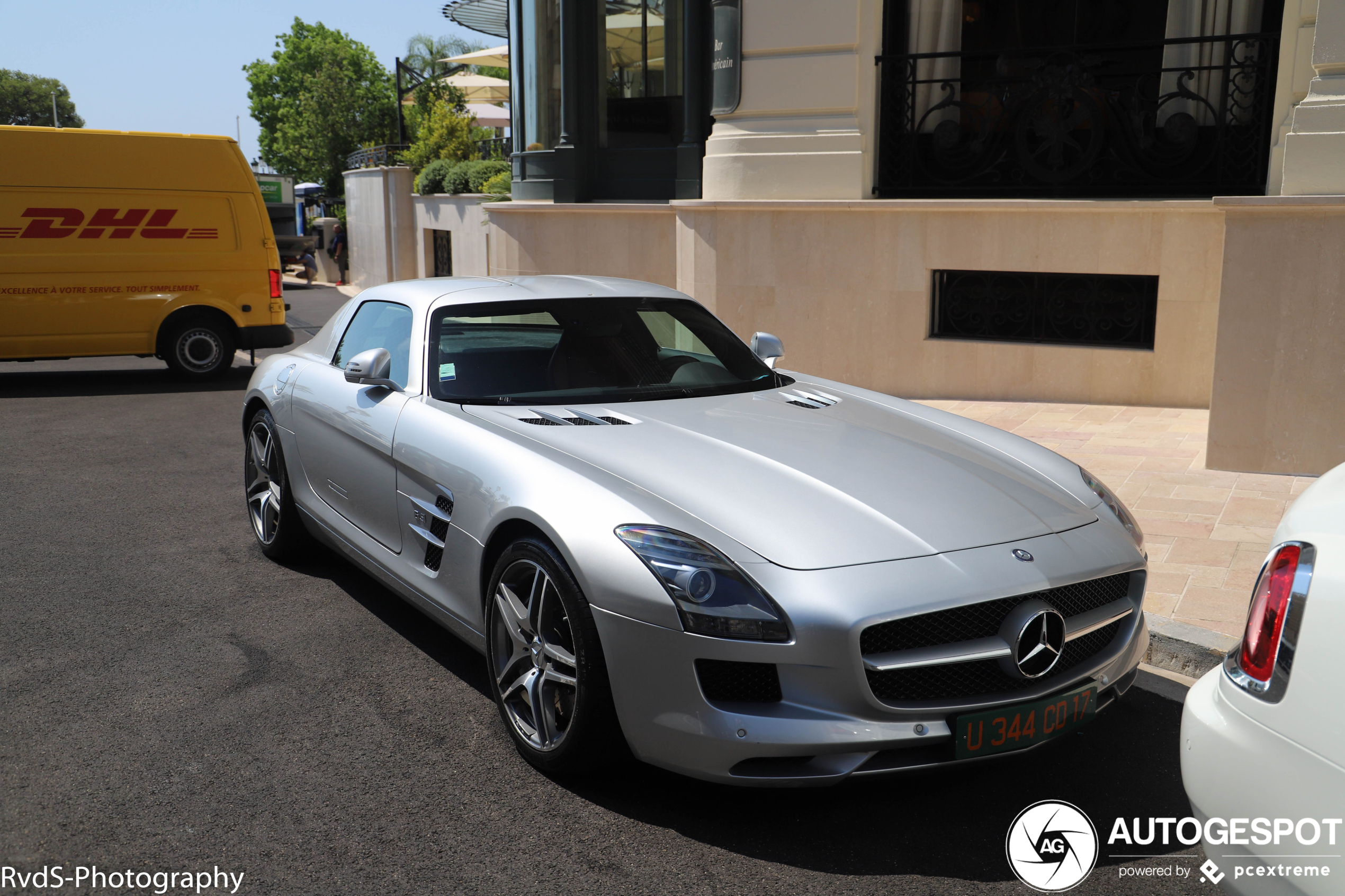 Mercedes-Benz SLS AMG