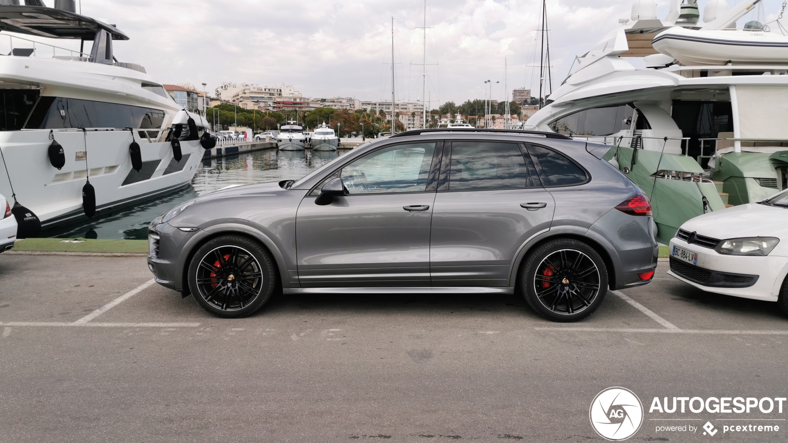 Porsche 958 Cayenne GTS