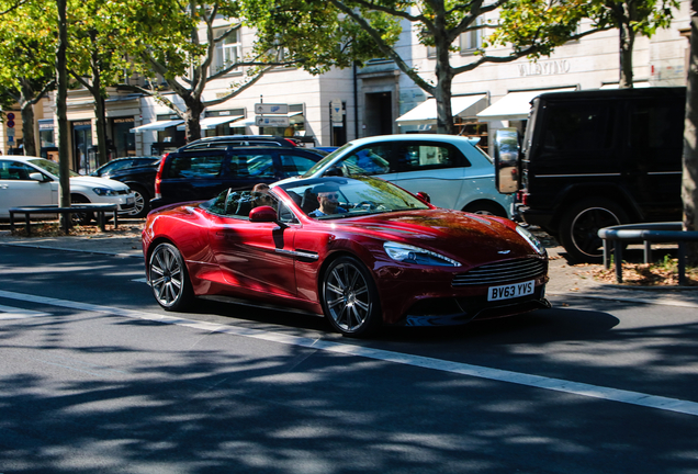 Aston Martin Vanquish Volante