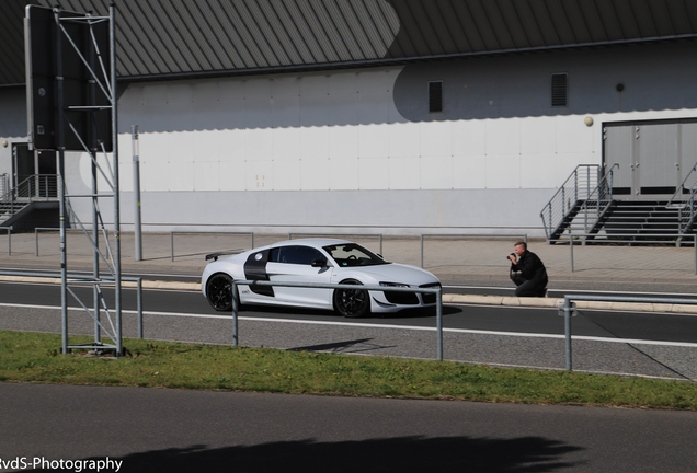 Audi R8 V10