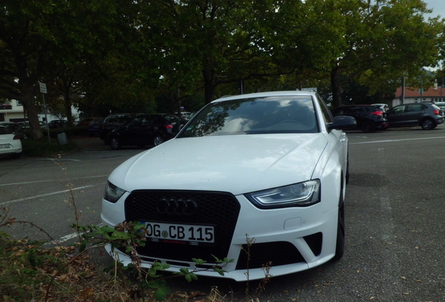 Audi RS4 Avant B8