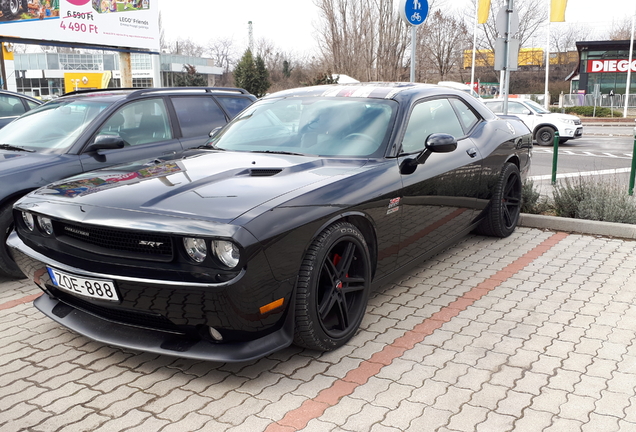 Dodge Challenger SRT-8 392