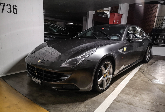 Ferrari FF