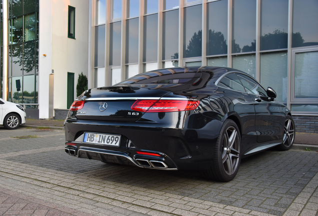 Mercedes-AMG S 63 Coupé C217