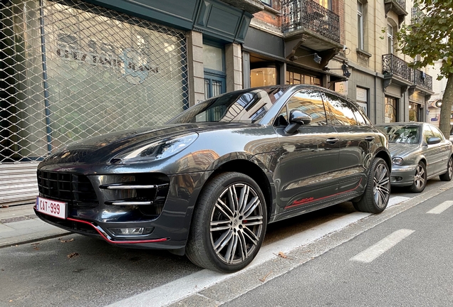 Porsche 95B Macan Turbo