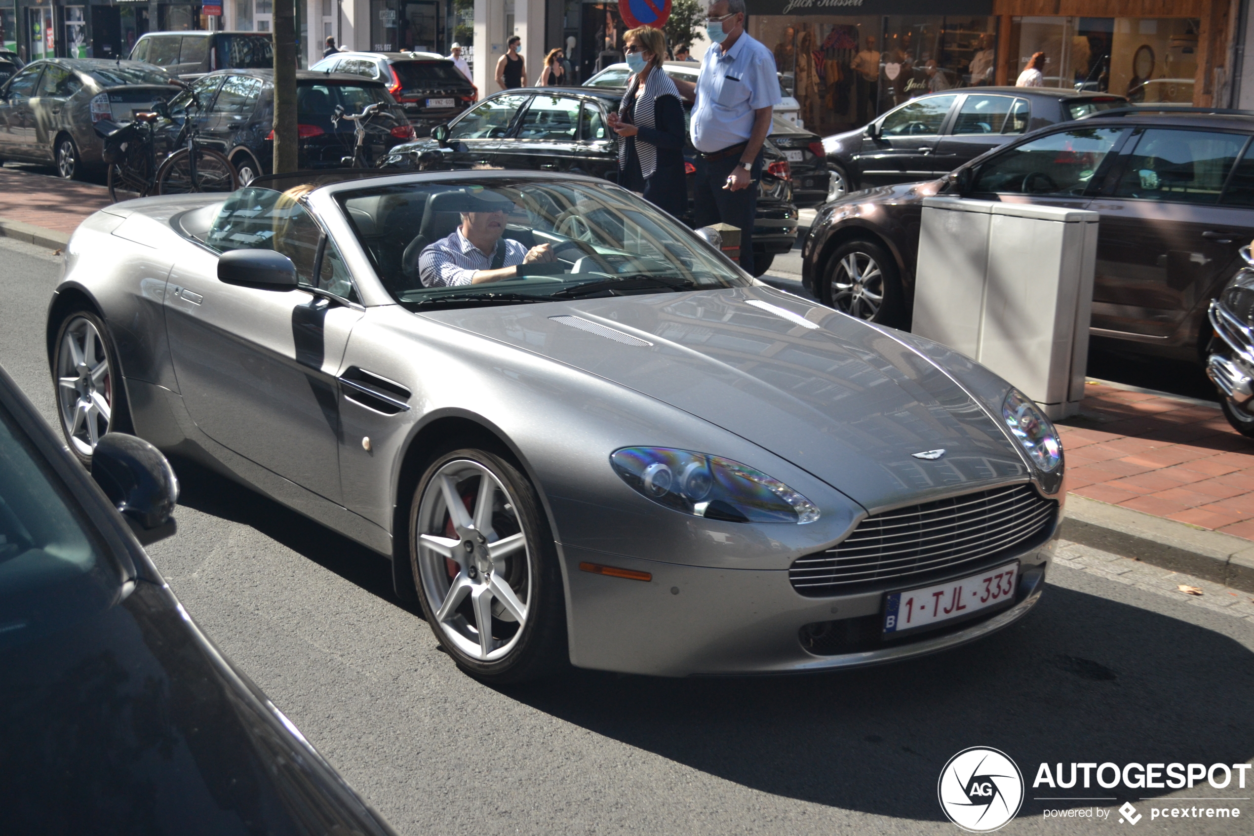 Aston Martin V8 Vantage Roadster